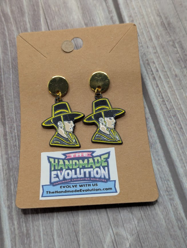 Jinu Gold Circle Stud Earrings