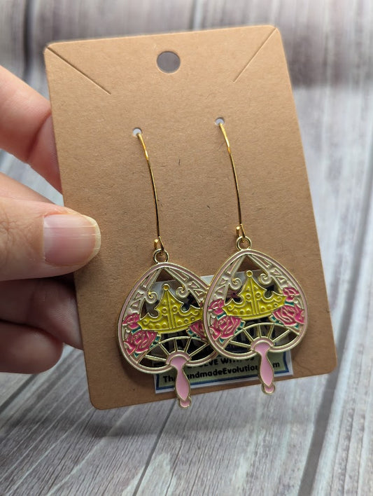 Aurora Tiara Fan, Gold Long Dangle Earrings
