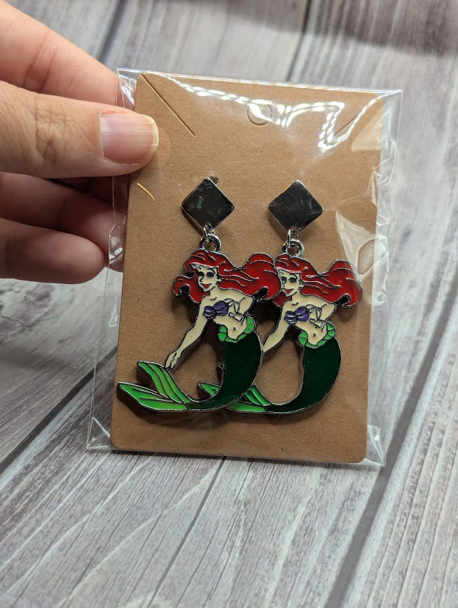 Ariel, Silver Diamond Stud Earrings