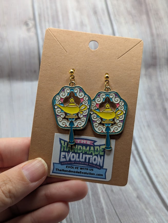 Jasmine Lamp Fan, Gold Dot Stud Earrings