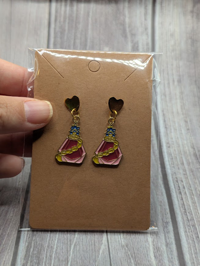 Rapunzel Hair Perfume, Gold Heart Stud Earrings