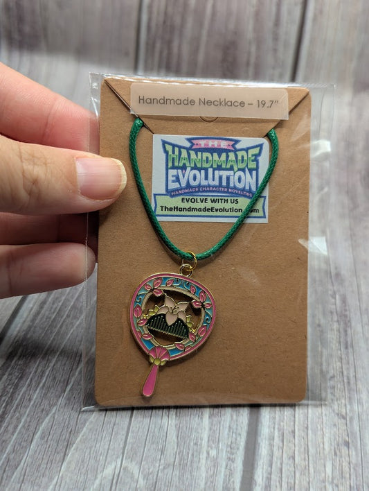 Mulan Comb Fan, Green Necklace