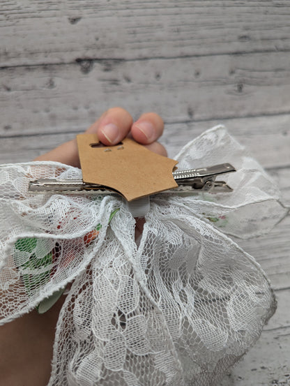 Tiana Bow, Lace Hair Clip