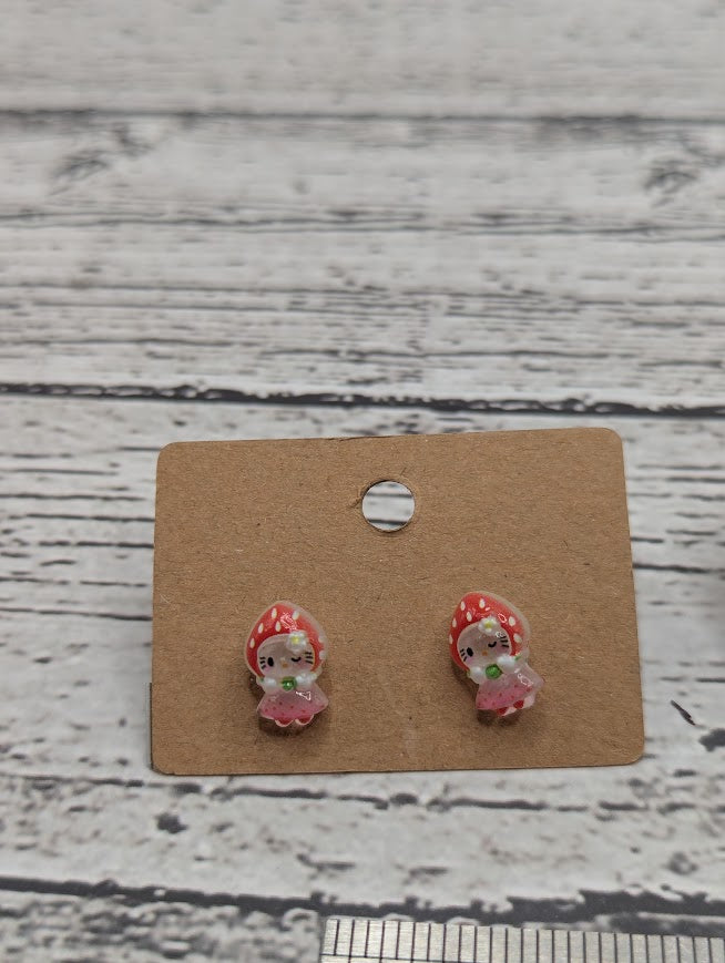 Hello Kitty, Strawbery Hat, Mini Stud Earrings