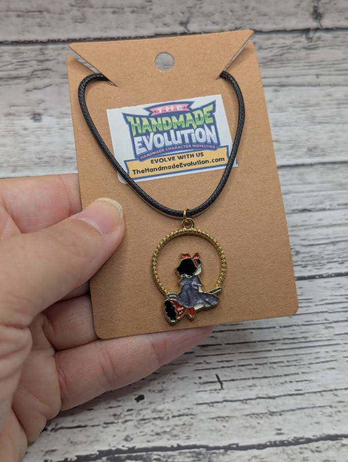 Kiki, Black Necklace