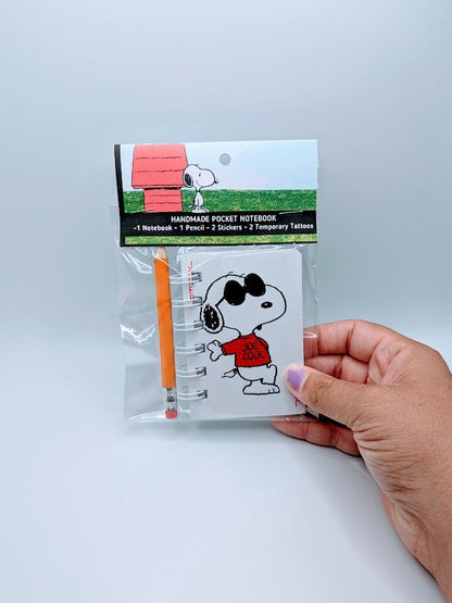Peanuts Snoopy Pocket Notebook